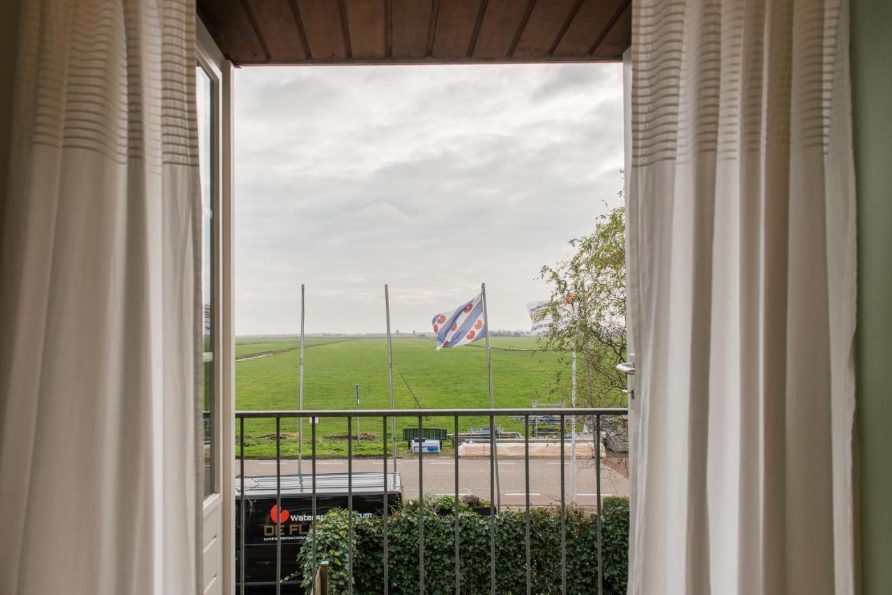 Landzicht Vakantiehuis Aan De Fluessen Elahuizen Dış mekan fotoğraf